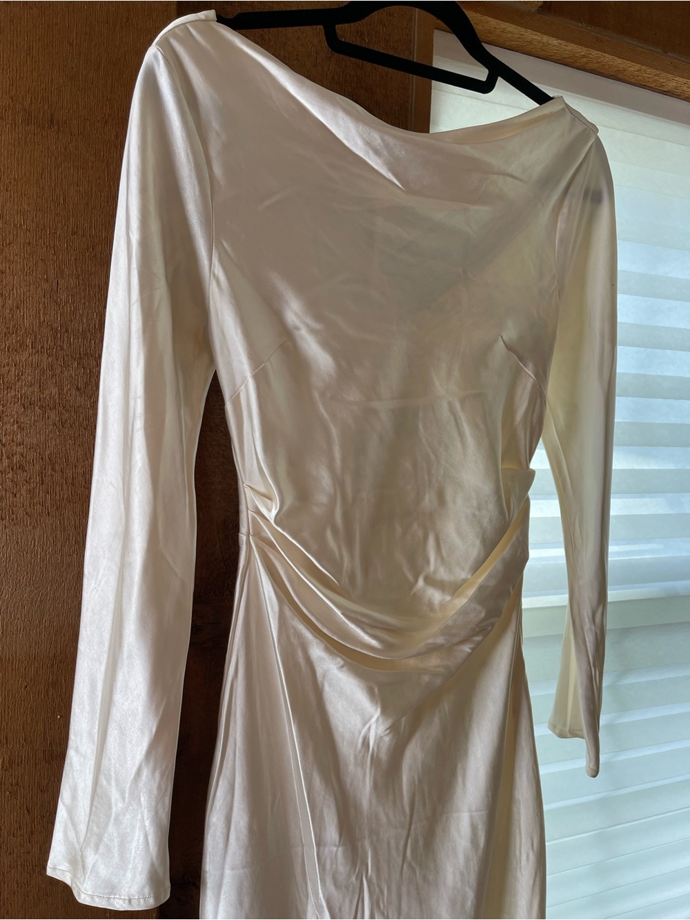 Selfie Leslie Cowl Back Dress - Picture 4 of 9
